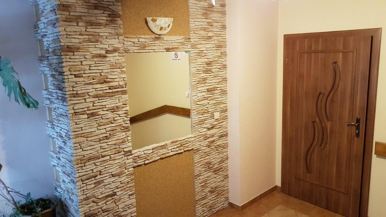 Pokoje Goscinne U Halinki Zab Exterior foto